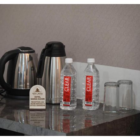 Hotel Ganga Kaveri Варанаси Екстериор снимка