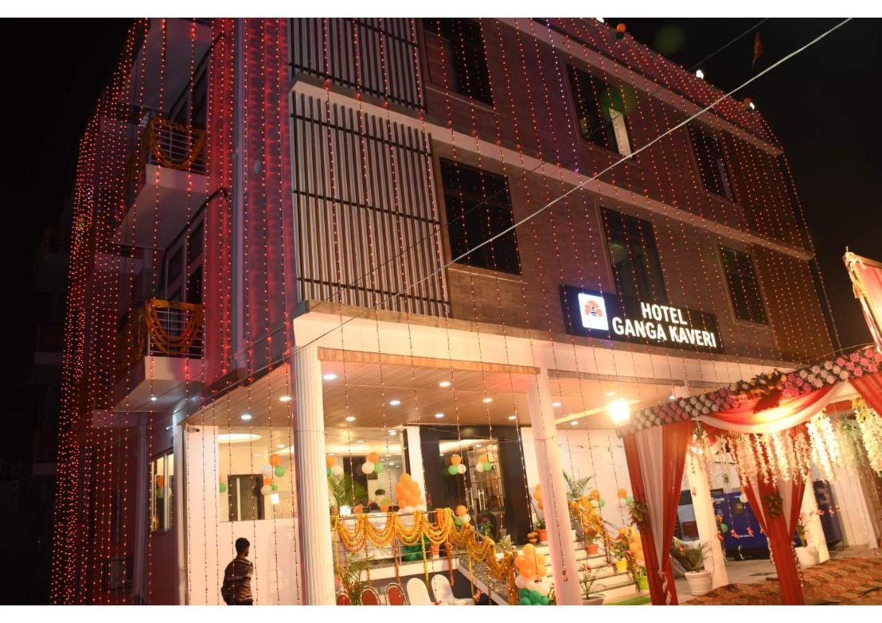 Hotel Ganga Kaveri Варанаси Екстериор снимка